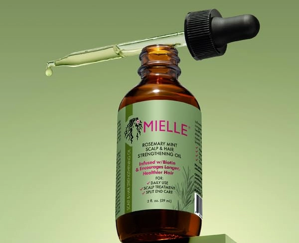 You are currently viewing Mielle Hair Oil Review: Must Read This Before Buying