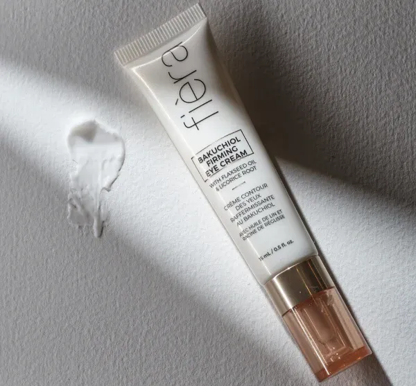 You are currently viewing Fiera Eye Cream Review: Is it Worth Trying?