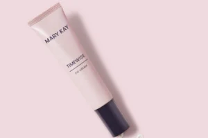 Read more about the article Mary Kay Eye Cream Review: Is it Worth Trying?