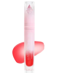Read more about the article Lunar Beauty Lip Oil Review: A Legit Product or Scam?