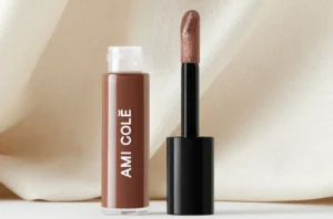 Read more about the article Ami Cole Lip Oil Review: Is It Legit or Scam?