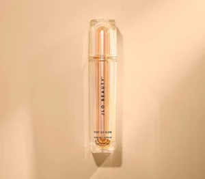 Read more about the article Jlo Glow Serum Review (I Tried): Is It Worth Trying?